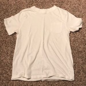 White tee shirt